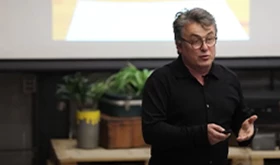 Timur Sırt I Herkes Öğretmen ve Öğrenci