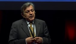 Bizim Akvaryumun Dışında Türkiye: Bekir Ağırdır at TEDxReset 2014