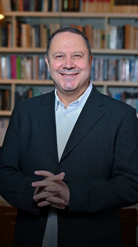 Şerif Yenen - Kültür Anlatıcısı, Profesyonel Rehber ve Yazar, Keynote Konuşmacı