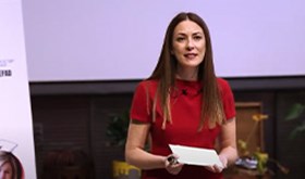 Özlem Güsar | Lüks Farklı Olmak İçin Vardır