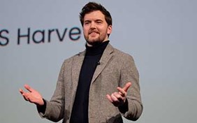 CHRİS HARVEY (A.K.A.) THE CHANGE GUY 2