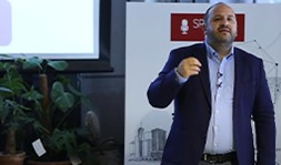Speaker Agency Digital Talks Performansı - 3