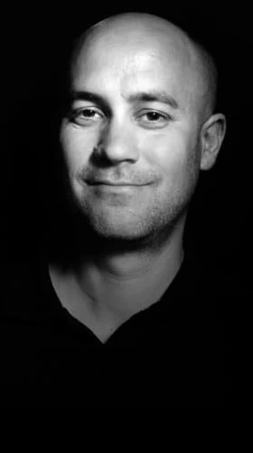 NICOLAS NOVA