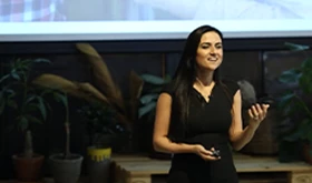 Dilek Livaneli Speaker Agency Human Talks Performansı - 4