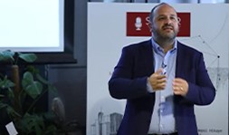 Speaker Agency Digital Talks Performansı