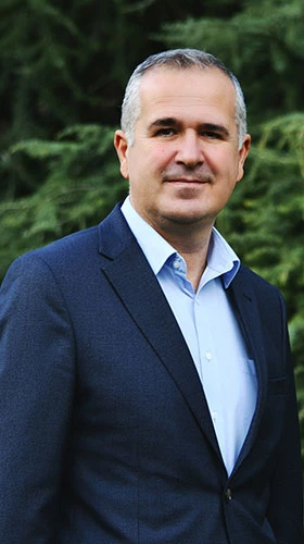 Cenk Alper