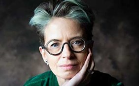 DR LİZ O'RİORDAN 2