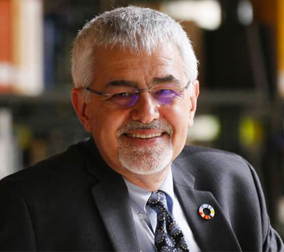 Professor Erhan Erkut