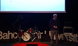 İbrahim Betil @TEDxBahcesehirUniversity - Sen De Gel