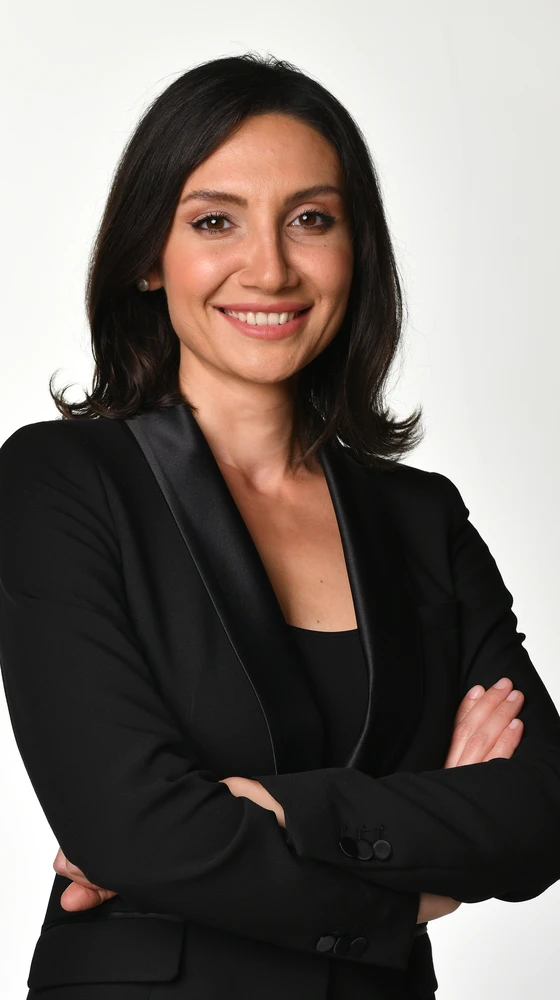 Afşin Yurdakul - Gazeteci | Uluslararası Moderatör | Konuşmacı, Keynote Konuşmacı