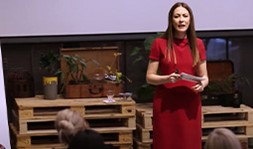 Özlem Güsar | Ulaşılamayan Her Zaman Daha Değerlidir