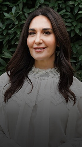 AYŞE TOLGA