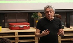 Psikolog Dr. Ozanser Uğurlu | Değerlendirmelerimizi Uçlarda Yapmamalıyız