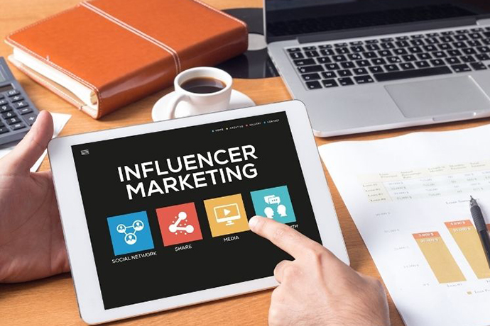 Influencer İş Birliği 690X460