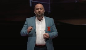 Geç Kalma, Harekete Geç! | Emre Başkan | TEDxBahcesehirUniversity Performansı