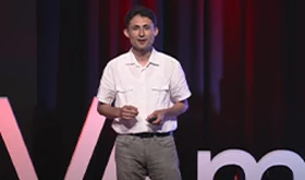 Köprüyü Yavaş Geçenler | Barış Özcan | TEDxSEVAmericanCollege