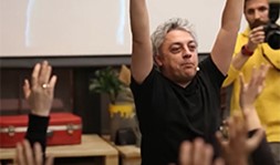 Psikolog Dr. Ozanser Uğurlu | Biraz Hareket Etmekte Fayda Var