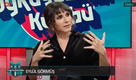 Eylül Görmüş'ün Yorumları | Okan Bayülgen ile Uykusuzlar Kulübü