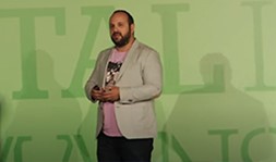 iHumanization @ Digital Age 2014 - Yüce Zerey