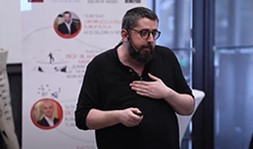 Akan Abdula | Gençlerin Ana Duyguları Ne?