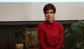 Özlem Gürses | Kendimizi Gerçekleştirme Cesareti Bulmalıyız