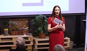 Özlem Güsar | Lüks Bir Hayaller Dünyası