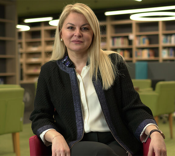 Professor Deniz Ulke Kaynak