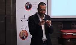 Taklite Karşı