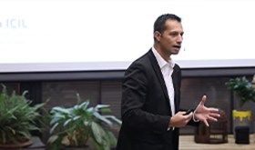 DİJİTAL DÖNÜŞÜME AYAK UYDURMAK