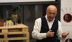 BİR KİŞİ SADECE BİR KİŞİLİKTE OLMAZ