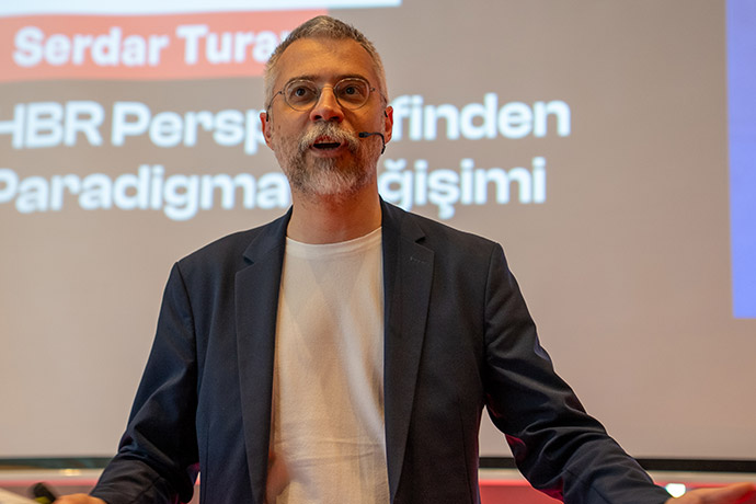 Serdar Turan 01