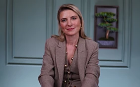 DOÇ. DR. ÖZGE ÖNER 1