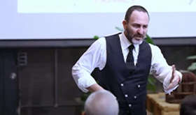 Prof. Dr. Emre Alkin | Hayat Planlandığı Gibi Değil Geldiği Gibi Yaşanır