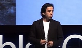 Özgür Bolat @TEDxIhlasCollegeED - Mutlu Olmak