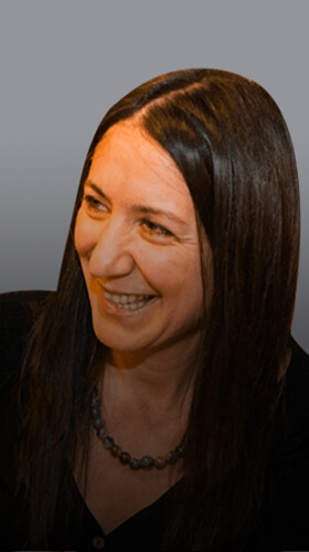 NİLÜFER DEVECİGİL